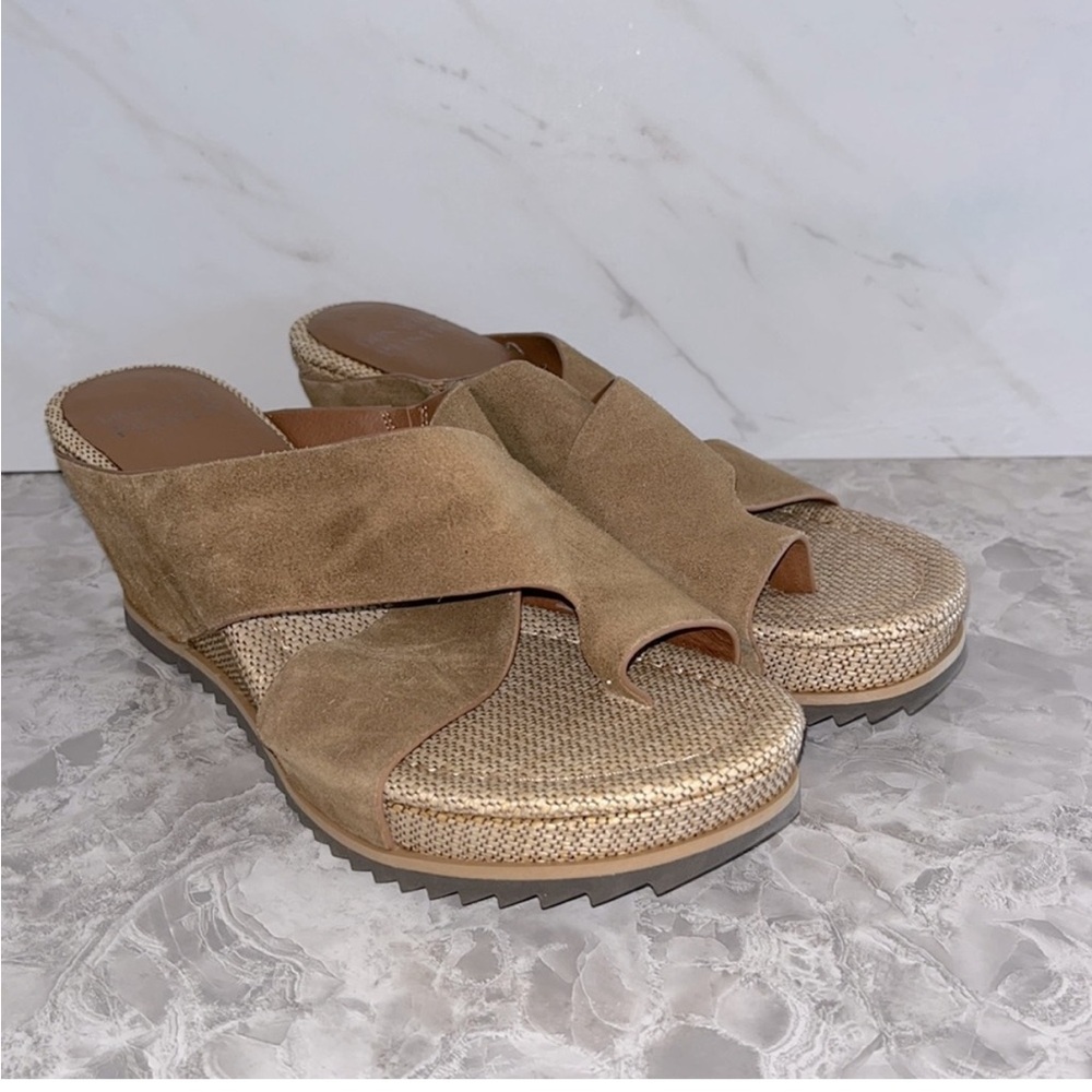 NEW Donald pliner Sisu leather cross sandal sz 9.5